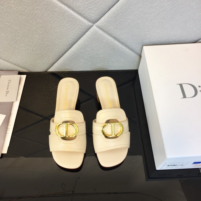 ch**an D*or slippers